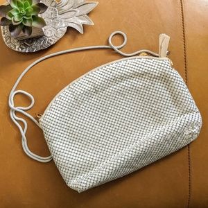 La Regale vintage white chain mesh crossbody bag
